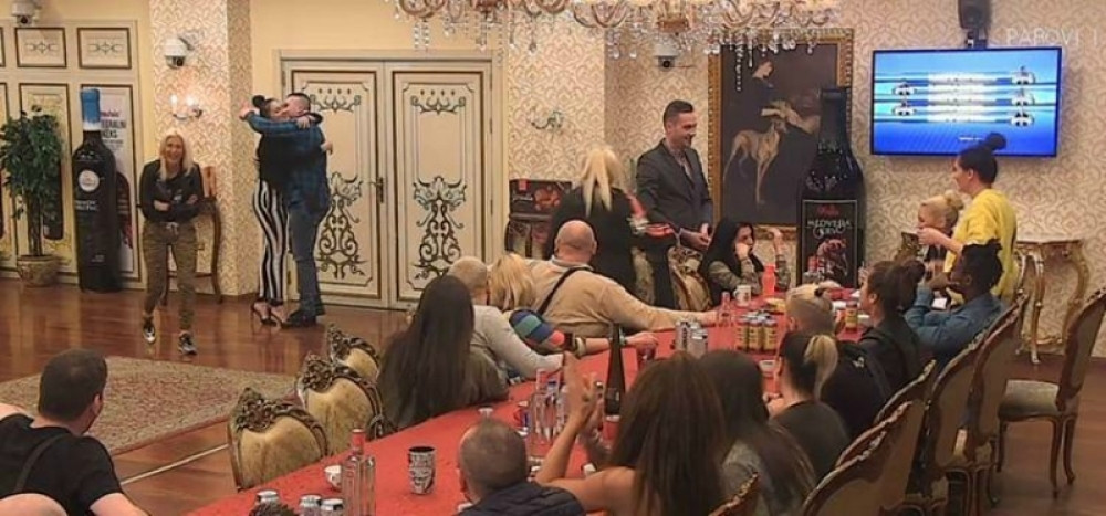 Ona je zauvek NAPUSTILA Parove! Ukućani u šoku, plakali kada su čuli LOŠE VESTI!