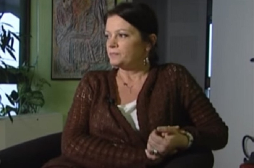 Ona je 12 dana provela u bolnici, POGREŠNO SE LEČILA kod kuće, a onda je dobila REZULTATE i zatim DRASTIČNO smršala! (FOTO)