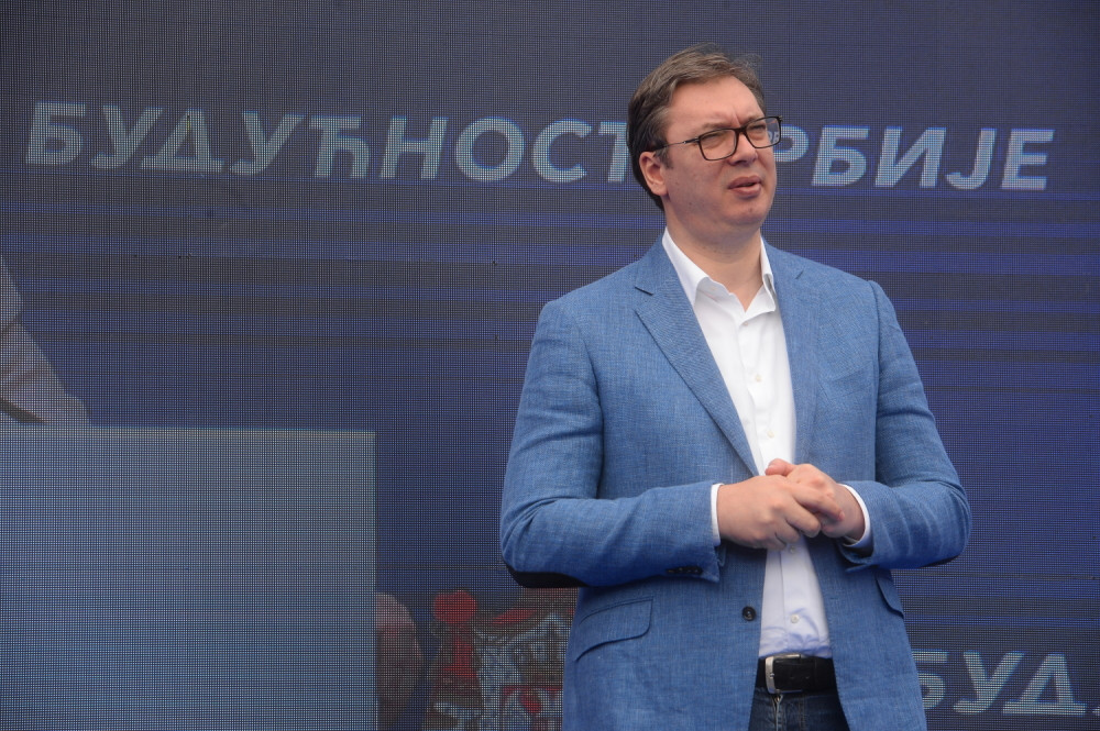 Otkriven plan da se danas u podne upadne u Predsedništvo?!