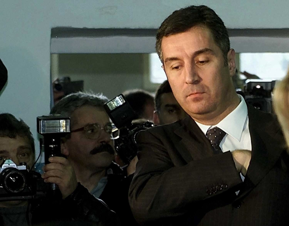 Poslao je svog telohranitelja kod mene u Ulicu Koste Stojanovića u Beogradu. Uzeo je jednu torbu, evo šta je bilo u njoj...