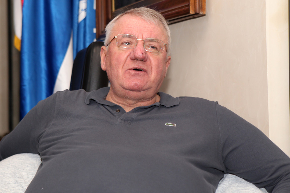 Nije imao milosti prema mrziteljici Srba, a onda je ona PSOVKAMA zapretila srpskom narodu! (FOTO)