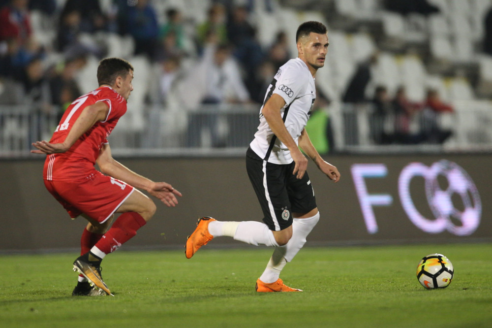 Srnić ŠOKIRAO Partizan! Voždovac slavio na krovu, drugi poraz crno-belih za četiri dana! (VIDEO)