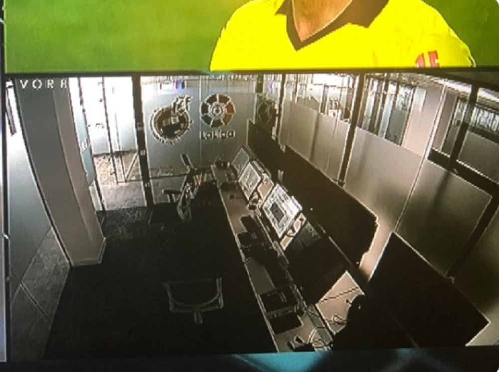 Trijumf "kraljeva" bačen u senku zbog incidenta sa VAR-om! (FOTO+VIDEO)