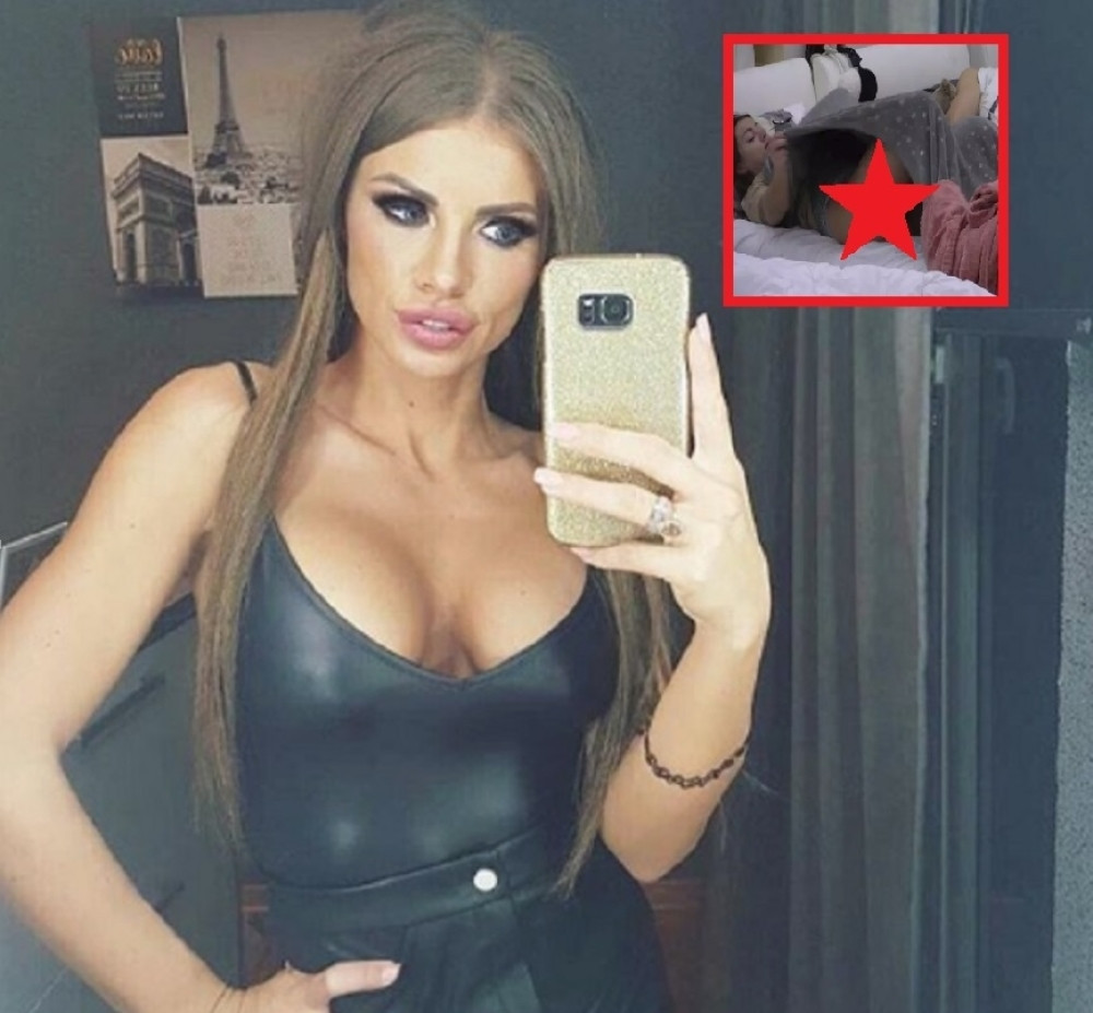Dragana Mitar se otkrila, pa pokazala ZADNJICU! Kamere snimile vrele scene (18+)