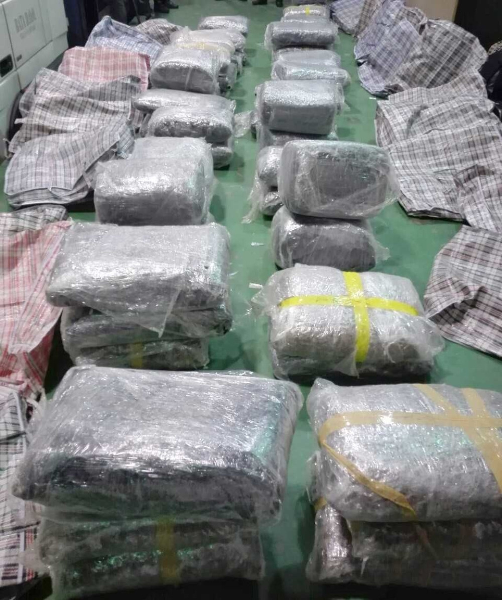 Uhvaćeni i uhapšeni meštani zbog ogromne količine opojnih droga!