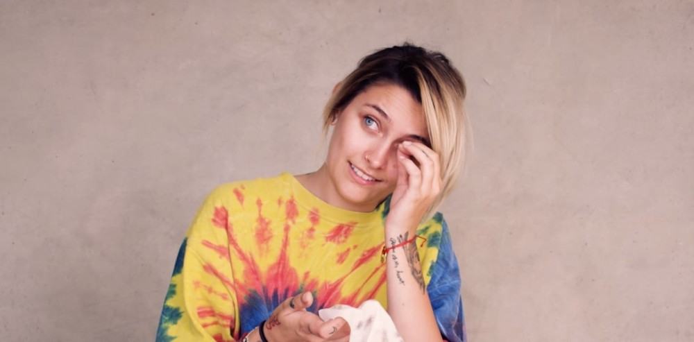 Ćerka Majkla Džeksona se oglasila nakon vesti da je POKUŠALA DA SE UBIJE! Evo šta se krije iza svega