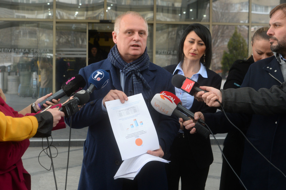 Smisao Đilasovog baljenja politikom su PRETNJE!