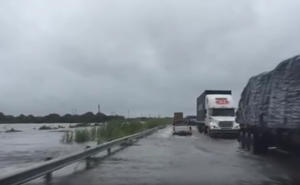 138 mrtvih, oluja razorila sve pred sobom! Uništeni putevi i kuće, sumnja se da je broj žrtava veći!