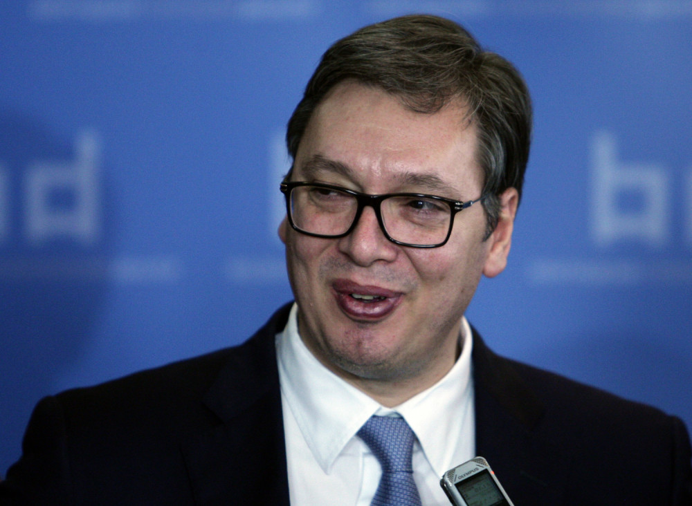 Novinar pitao Vučića da li će biti izbora, a predsednik ga jednim gestom ostavio bez teksta!