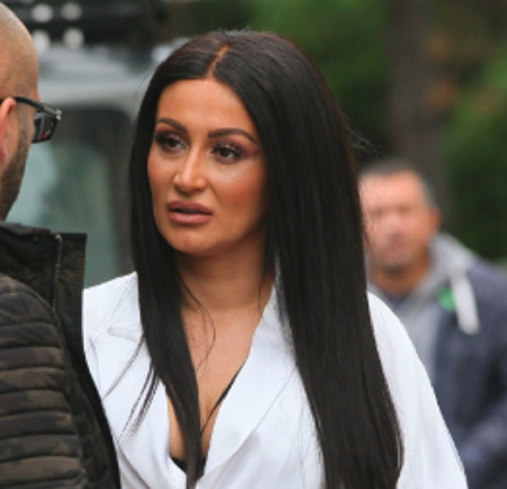 Šok ispovest Andreane Čekić: Zlostavljao me je i terao da pijem dok radim...