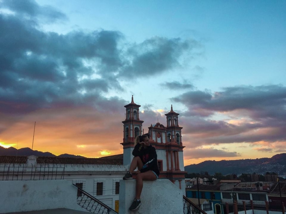 Jelena na aerodromu rekla da je iz Srbije, a onda je doživela najveću neprijatnost u životu! (FOTO)