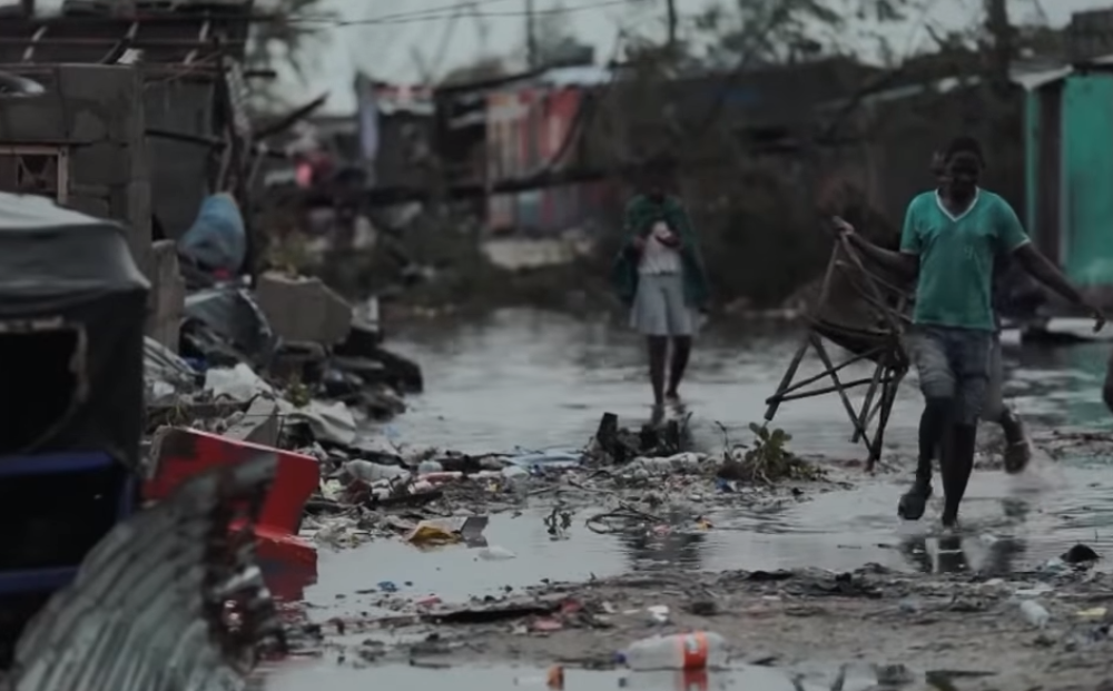 350 mrtvih, stotine nestalo