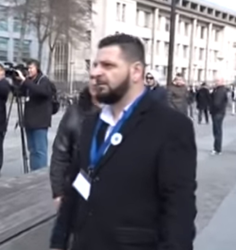 Četnici raspisali poternicu za Orićevim pajtosom: "Dajte nam njegovu glavu, evo vam 60.000 evra!"