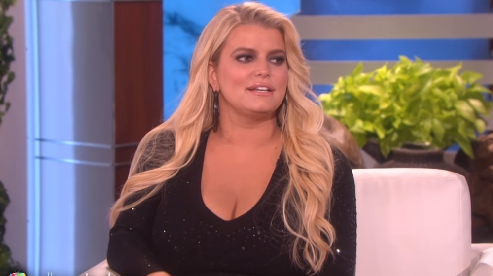 Džesika Simpson je imala 110 kilograma, a sada je otkrila kako je ponovo postala bomba!