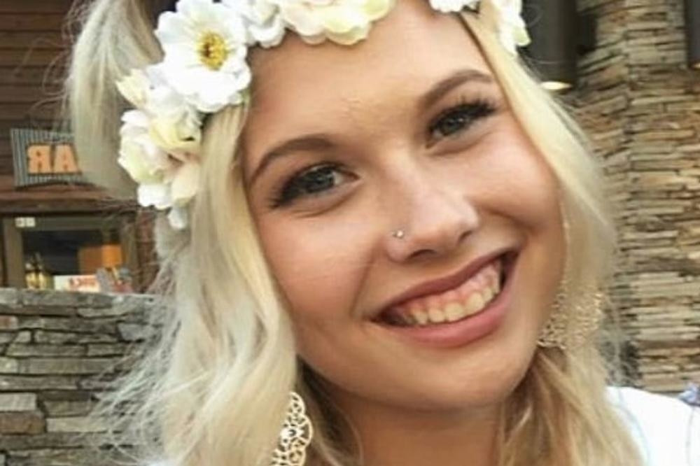 Usmrtila roditelje i dete (10), a kad su bolničari videli šta joj teče iz usta, nisu mogli da veruju!