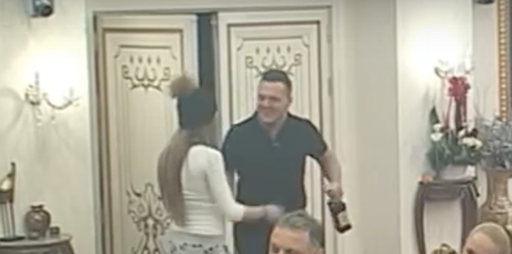 Gastoz ponovo u "Parovima"! Ukućani i gledaoci u neverici kada su ga ugledali...