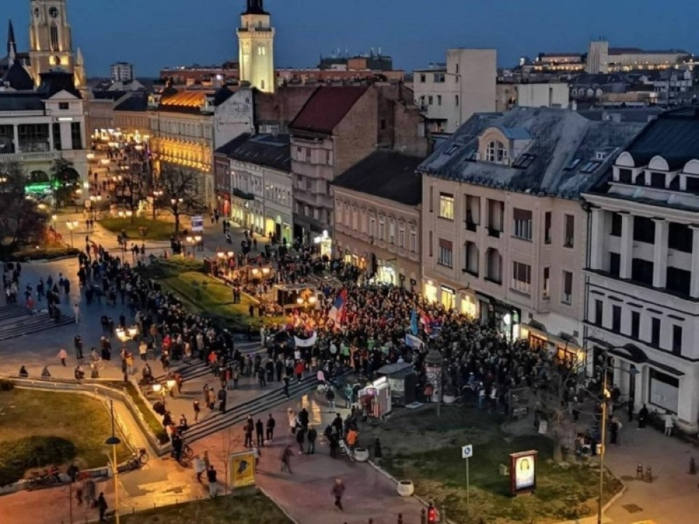 Spektakularni doček Nove godine na 50 lokacija! 2020. dočekajte uz Bajagu, Biljanu Krstić i trubače!