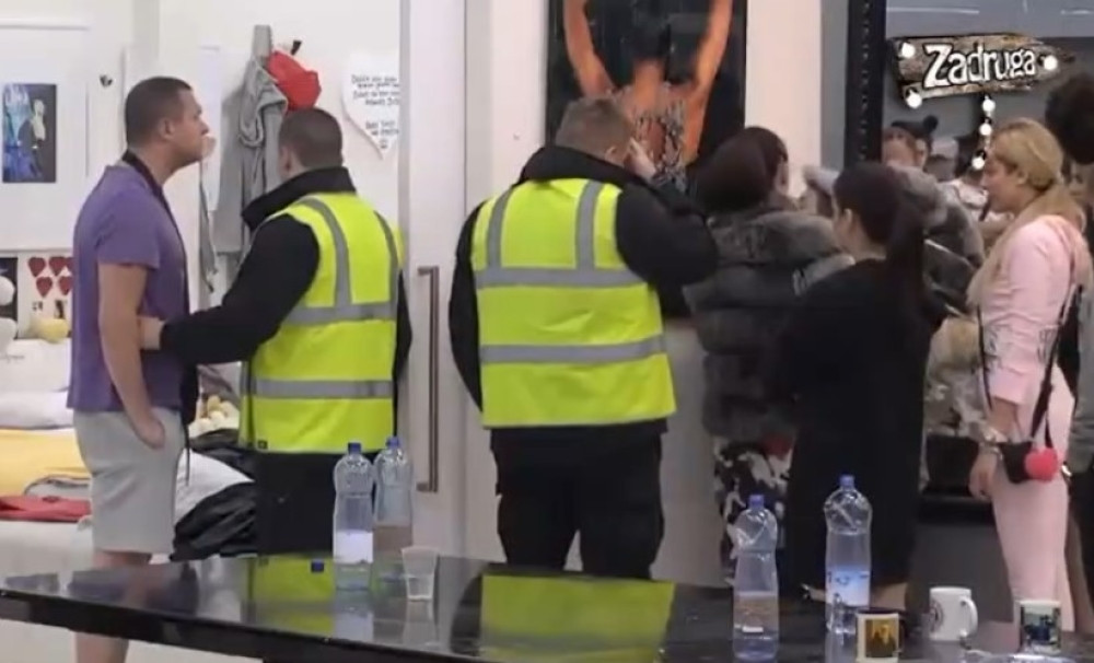 Isplivale jezive činjenice! Zadrugarka je nju ZLOSTAVLJALA napolju! Nije se zaustavila dok joj nije stvorila podlive!