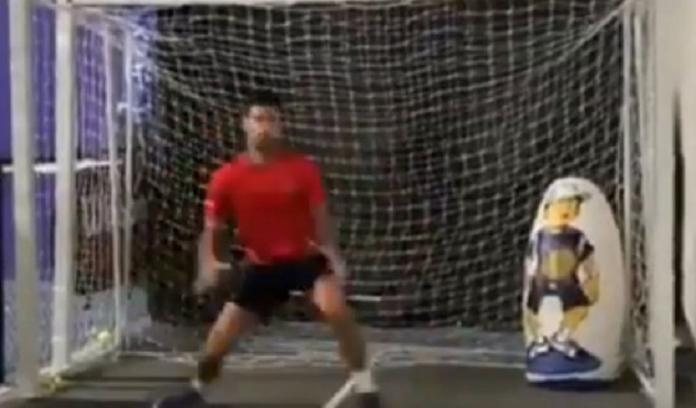 Videli smo kako daje golove, e sad nam je pokazao KAKO BRANI! (VIDEO)