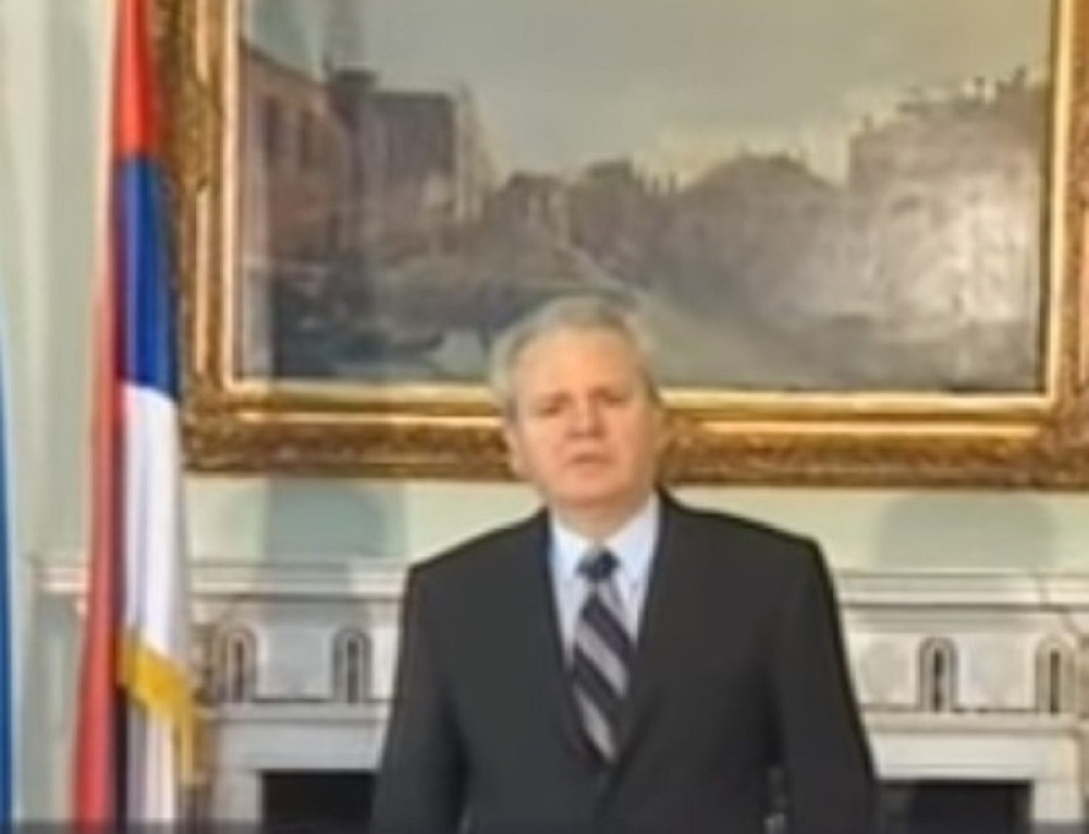Pogledajte obraćanje Slobodana Miloševića naciji 24. marta 1999. (VIDEO)