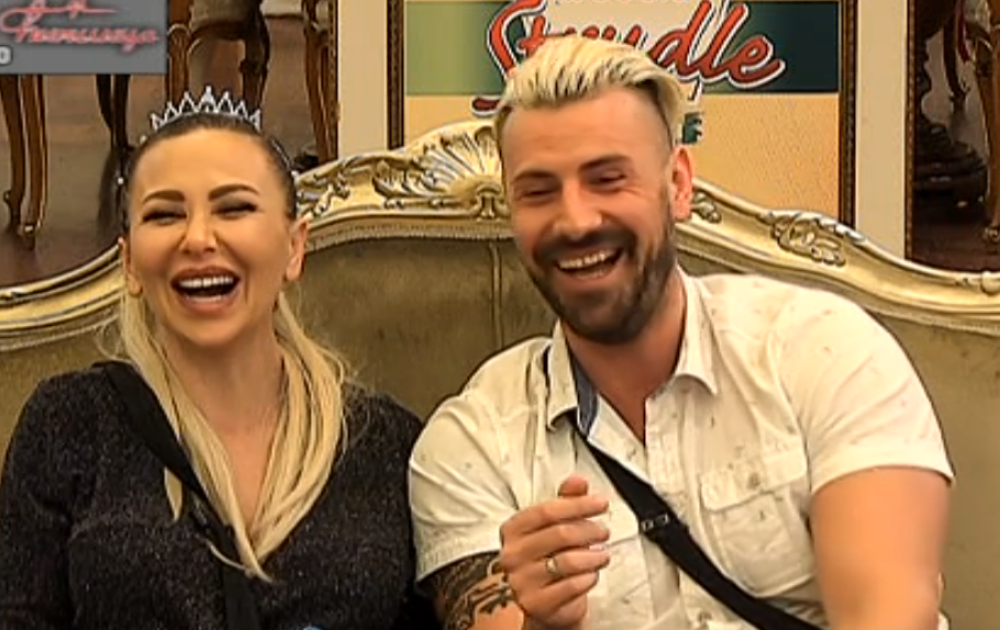 Enisa i Vuja sumirali utiske nakon "Parova"! Na ulici im se dešavaju krajnje čudne stvari!