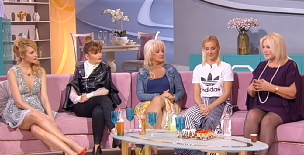 Naša poznata pevačica se razvela pre 23 godine, a tek sada otkrila POTRESNE detalje koje je doživela! (VIDEO)