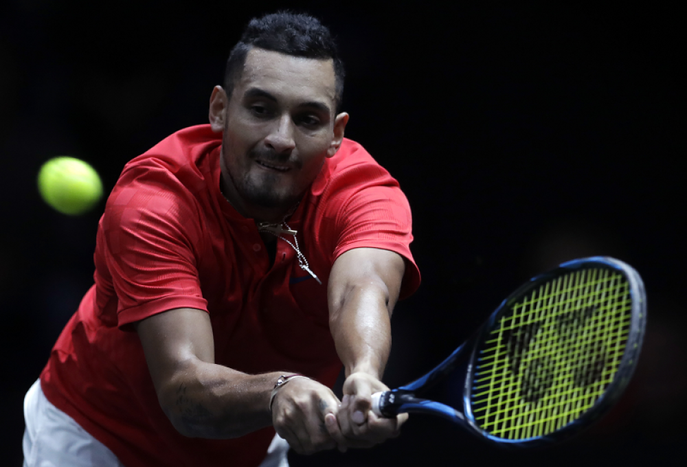 Nik Kirjos pogubio živce i žestoko opleo po sudiji! (VIDEO)