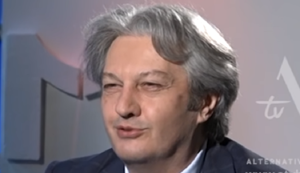 Ispričao kako ga je jedno jutro zvao koleginicin muž i požalio mu se da je tokom noći radila jednu ludu stvar!