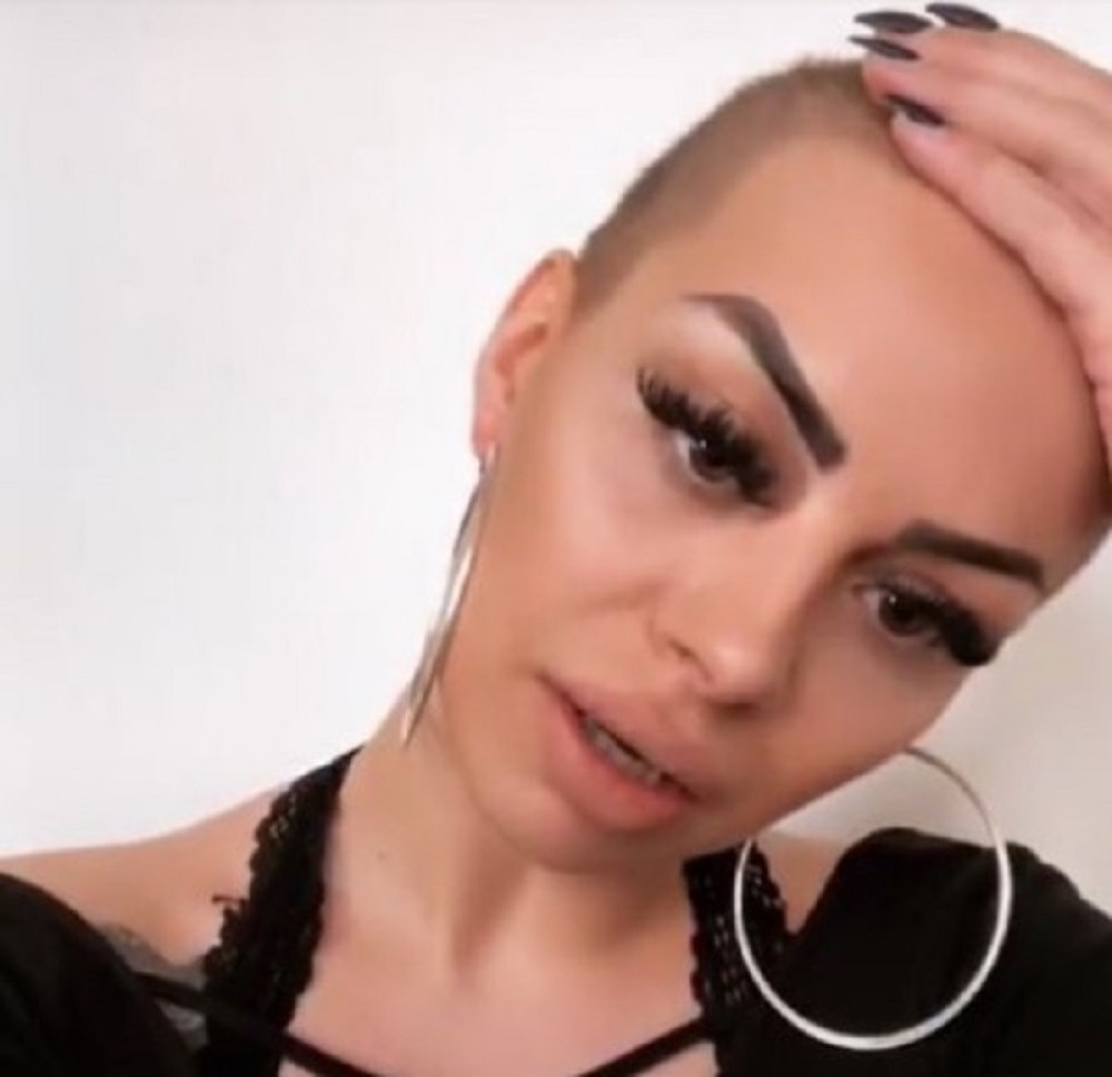 Zerina se odlučila na RADIKALAN POTEZ, opet ima DUGU KOSU! Trljaćete oči zbog OVOG detalja