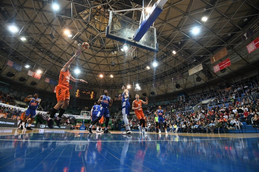 Posle drame i nesportskih momenata - BUDUĆNOST JE PALA