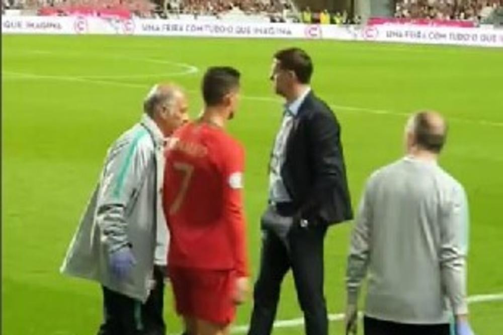 Krstajić odjavio Ronalda! Pogledajte šta je uradio Kristijanu posle izlaska iz igre zbog povrede! OVO BOLI! (VIDEO)