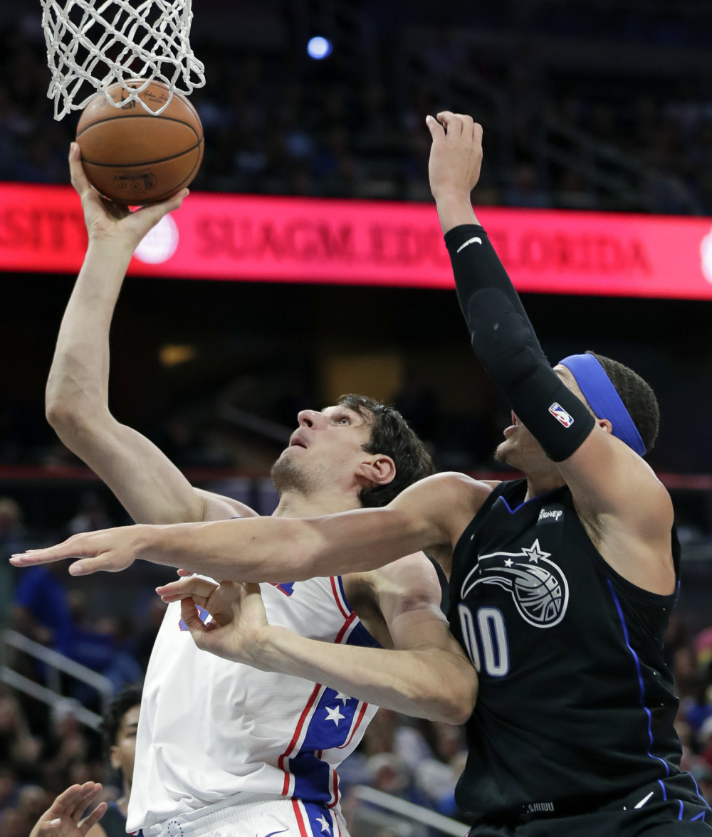 Način njegovog zakucavanja IZAZVAO LUDILO! Zvezde tima krenule da plešu (VIDEO)