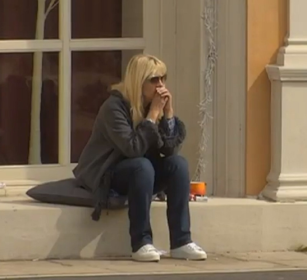 Suzana u SUZAMA doziva Mikija da se vrati! Očajna, preklinje ga da dođe, ne može bez njega!