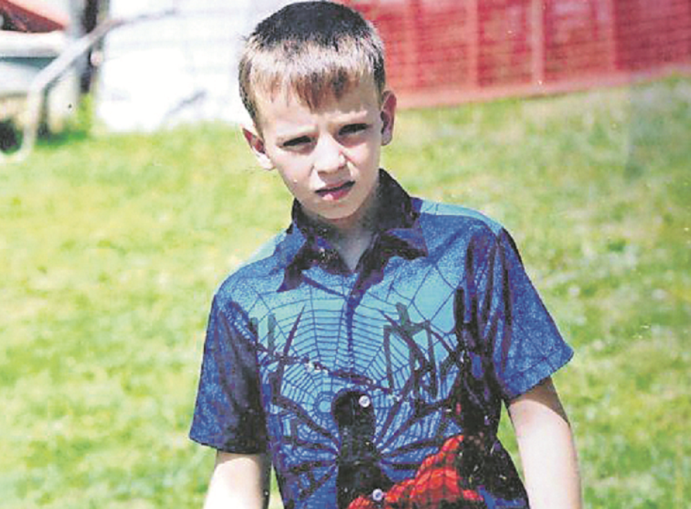 Stefan (11) bio sa ocem, ali je on u tragediji nepovređen: Komšije otkrile ko je bio za volanom mašine