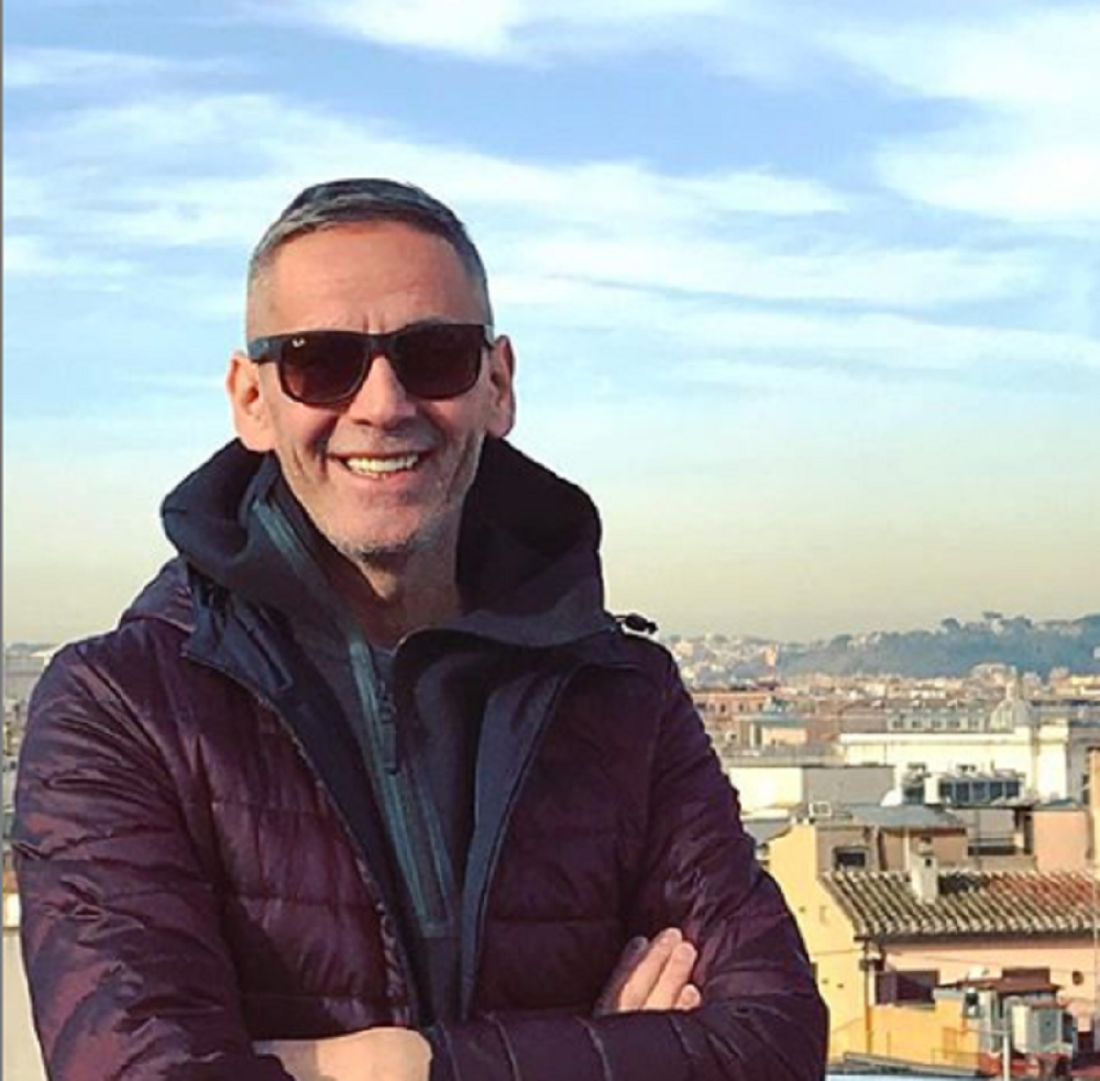 Saša Vidić BRUTALNO iskreno o ZABRANJENIM temama: Legalizujte normalne ljude, a ne PROSTITUTKE!