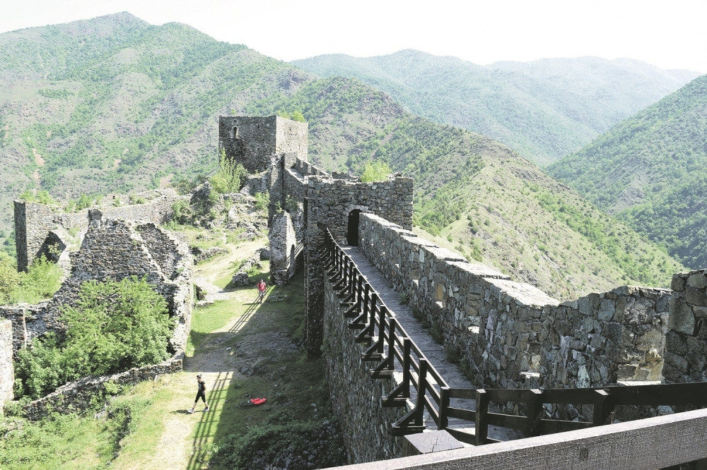 Mame svojim misterioznim izgledom, a zbog tajni koje kriju vekovima su atraktivna turistička destinacija