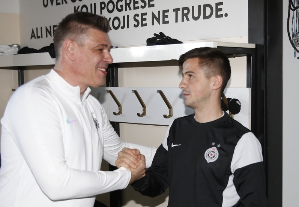 Ovo je predlog kojim bi Savo Milošević da trgne ekipu! Prioritet je da se igrači PSIHIČKI VRATE!