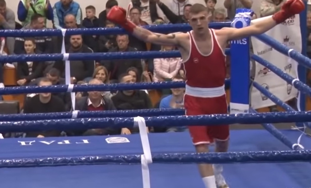 Zaustavljen meč dok je Ražnatović "ubijao" protivnika, uzrujan i besan poslao poruku navijačima! (VIDEO)