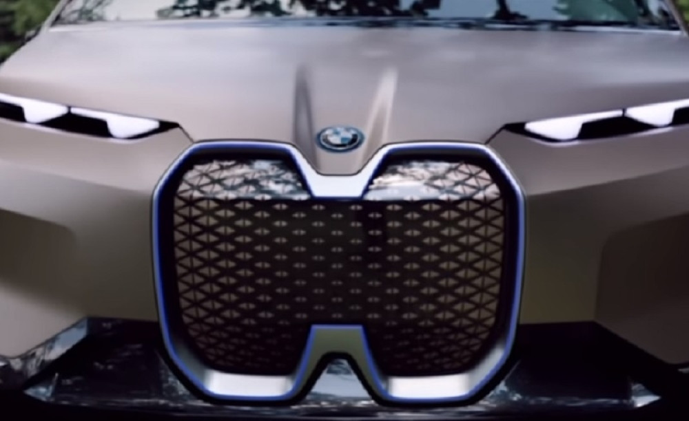 Ovim mašinama će direktno napasti Teslu! (VIDEO)