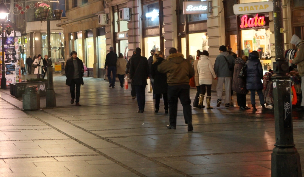 Noćas počinje letnje računanje vremena!