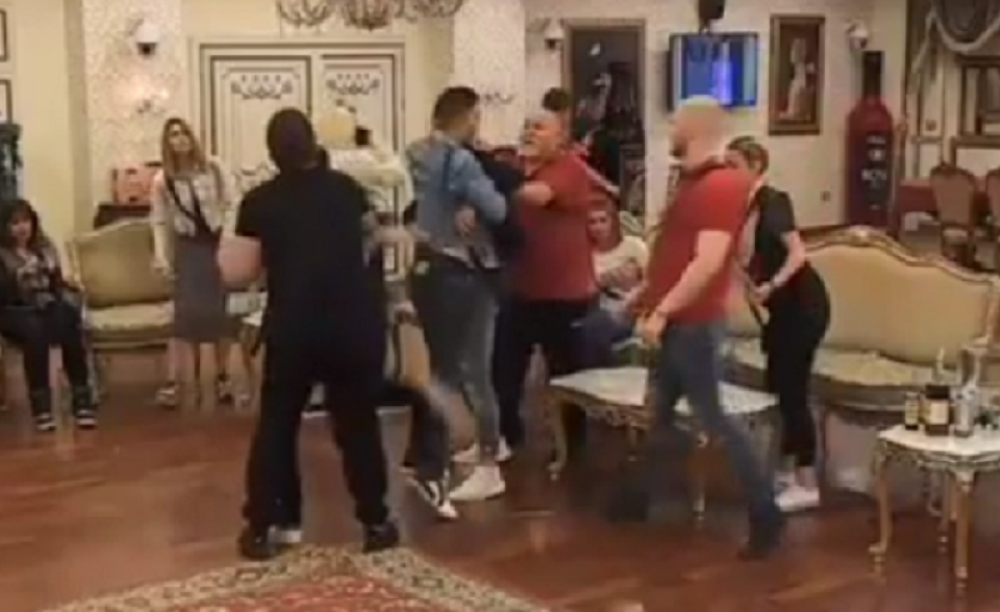 Pljušte tužbe u "Parovima"! Zbog prebijanja pred kamerama, otići će joj CEO HONORAR! (FOTO)