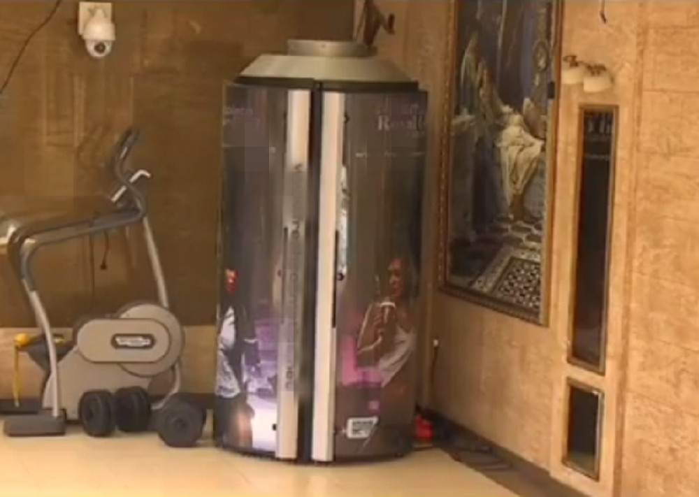 Pao brzinski se*s u solarijumu! A onda je nakon završetka, ona izgovorila zastrašujuću rečenicu! (VIDEO 18+)