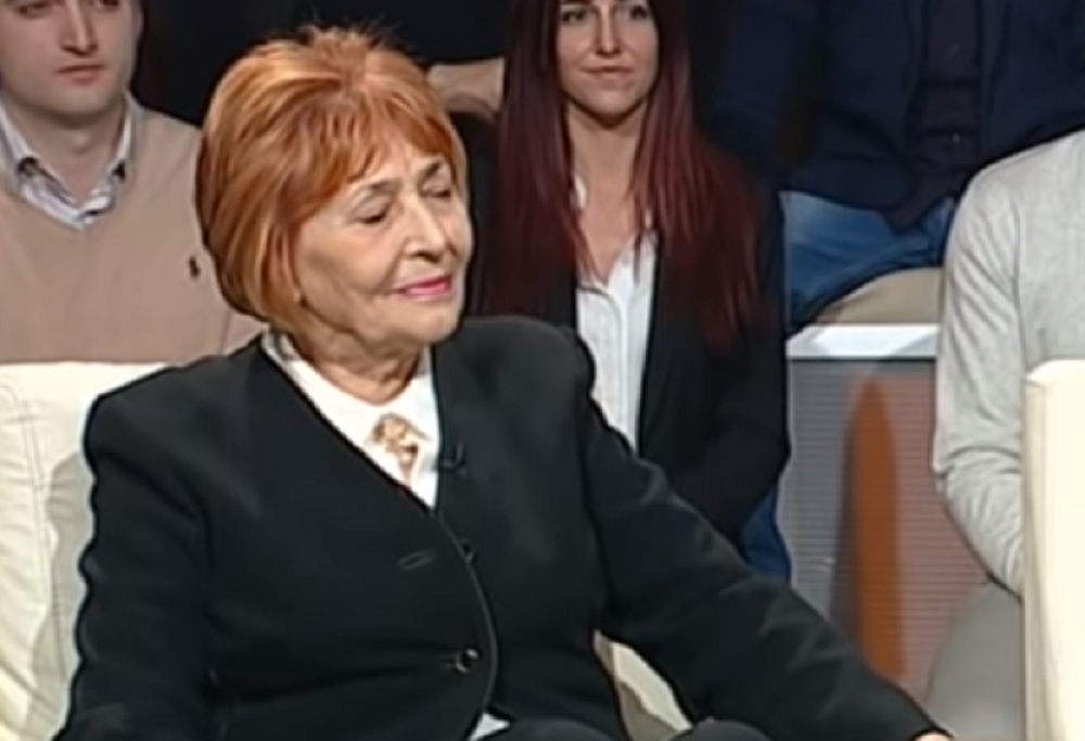 Stigle loše vesti - i predsednikova majka Angelina pozitivna na koronavirus