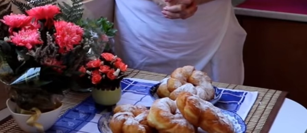 Mekane čvor krofne: Najsavršenije testo koje mami na zalogaje