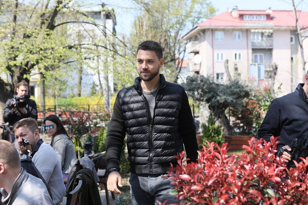 Jezive scene mu i dalje prolaze kroz glavu! Stefan Živojinović iskreno o OTMICI, ali i MAMINIM KOLEGINICAMA!