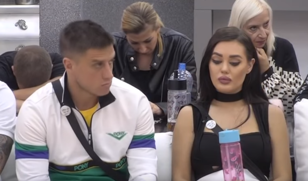 Nakon što je Ana saznala ŠKAKLJIVU INFORMACIJU o Davidovoj prošlosti zgadio joj se! Uradila ovo!