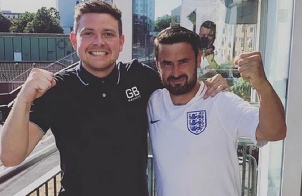 Kada se probudio odmah se obukao i otrčao napolje, uradio je ono što je video, I OBOGATIO SE! (FOTO)