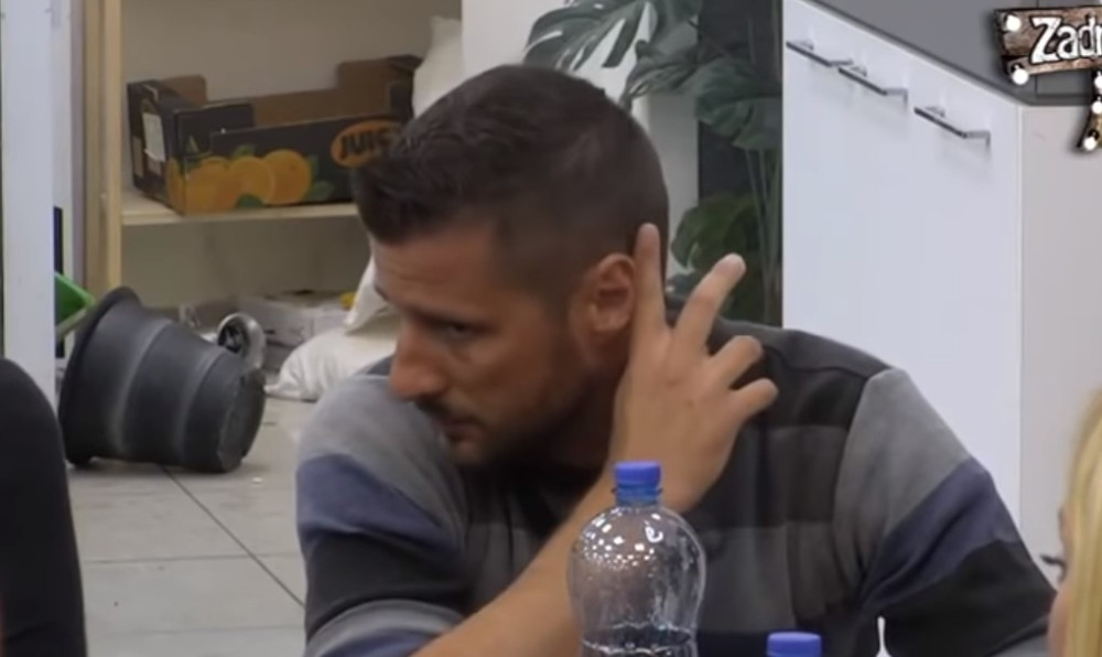 Marko Miljković ne skida pogled sa OVE zadrugarke, priznao da NIJE RAVNODUŠAN! Hoće da izludi BIVŠU