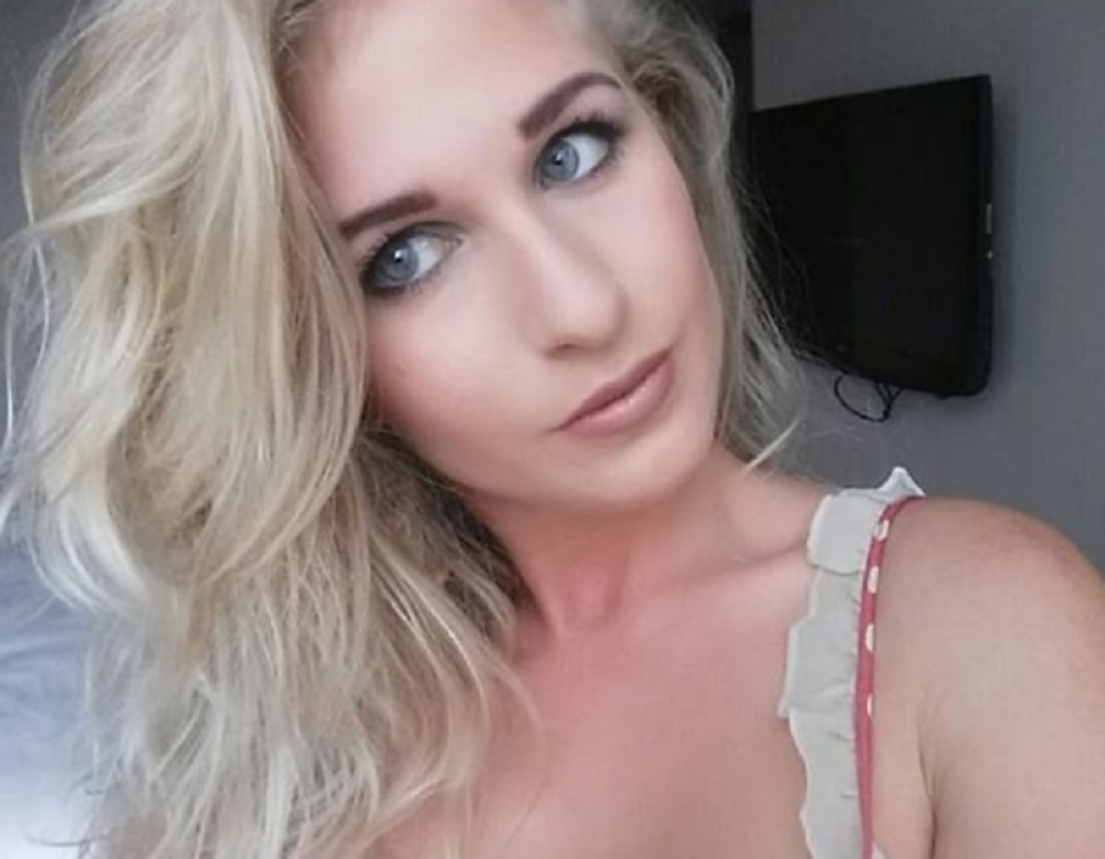 Dečko me je gledao kako imam odnose sa šestoricom muškaraca odjednom... (FOTO)