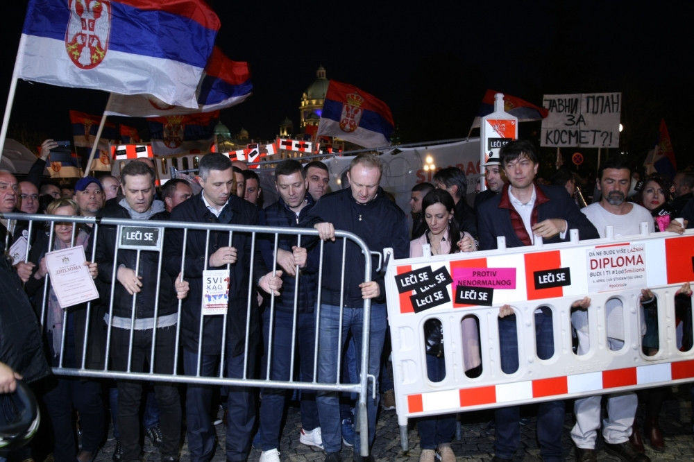 Evo koliku štetu su večeras napravili Boško i Đilas, ove pare su uzeli iz džepa GRAĐANA SRBIJE za samo sat vremena!